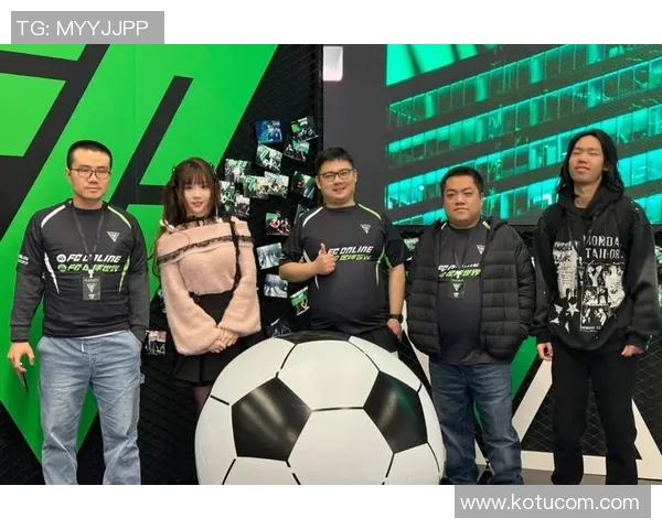 足球明星亲临直播间与粉丝互动分享精彩瞬间和独家秘闻